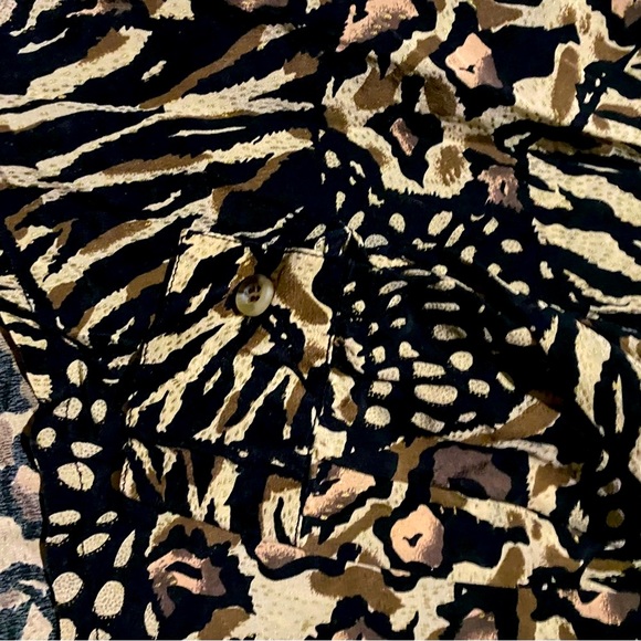 Cavalini Women’s Button Up Leopard Print Long Sleeve Blouse Size Small - Picture 12 of 12